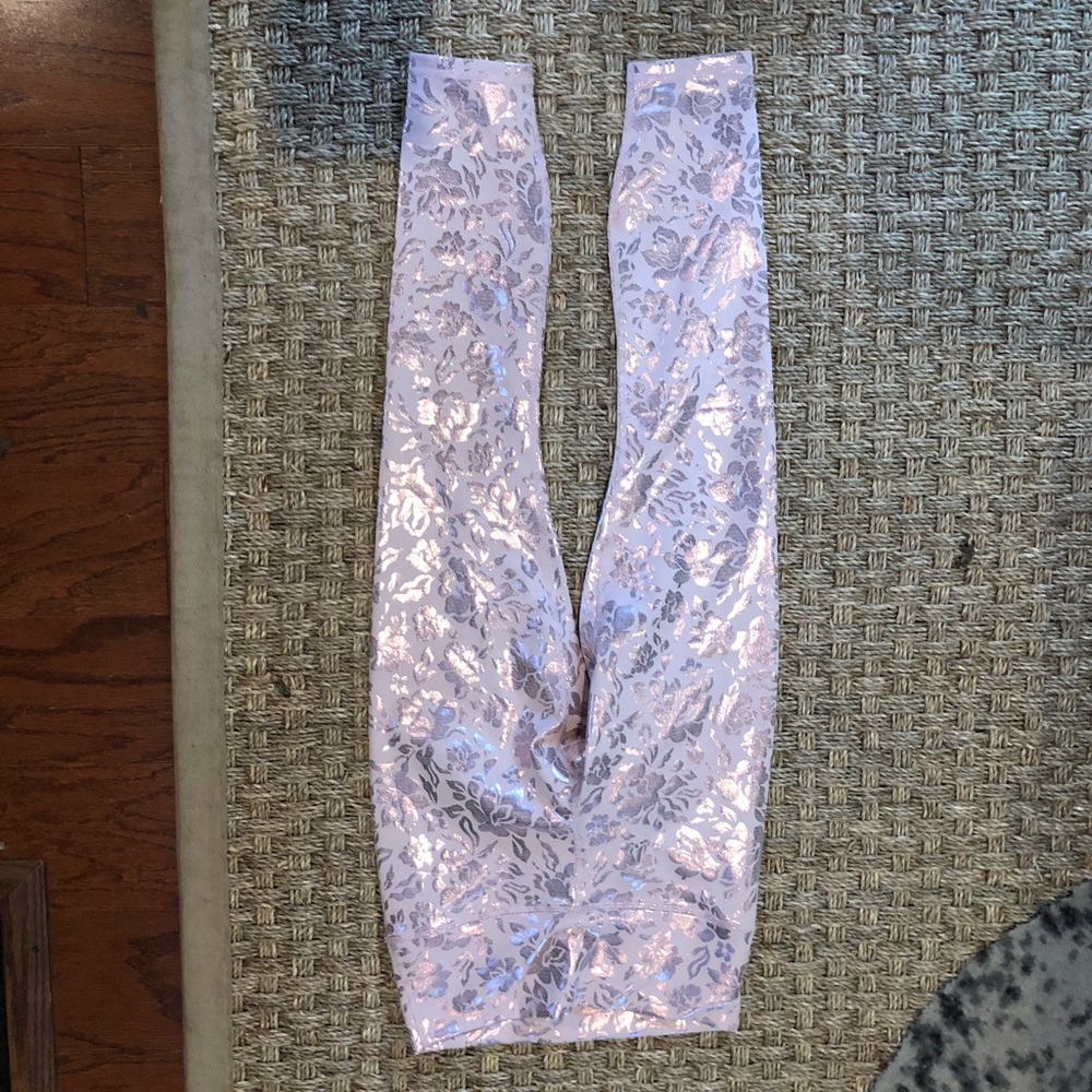 Fabletics pink floral metallic leggings xs NWT